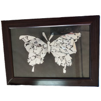 Ms. DIY Mirror Butterfly Painting